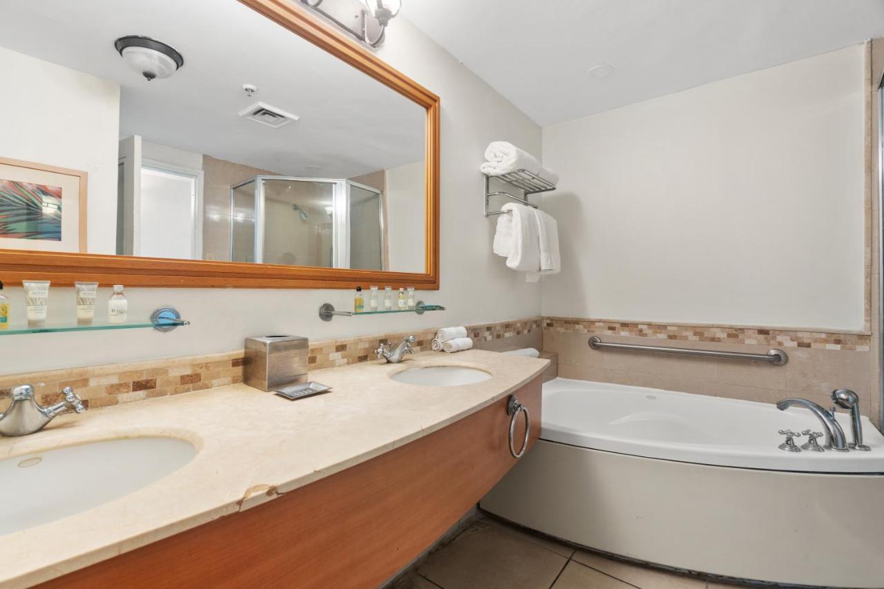 Biarritz Studio - Beautiful Ocean View Studio Apartment ซานฮวน ภายนอก รูปภาพ