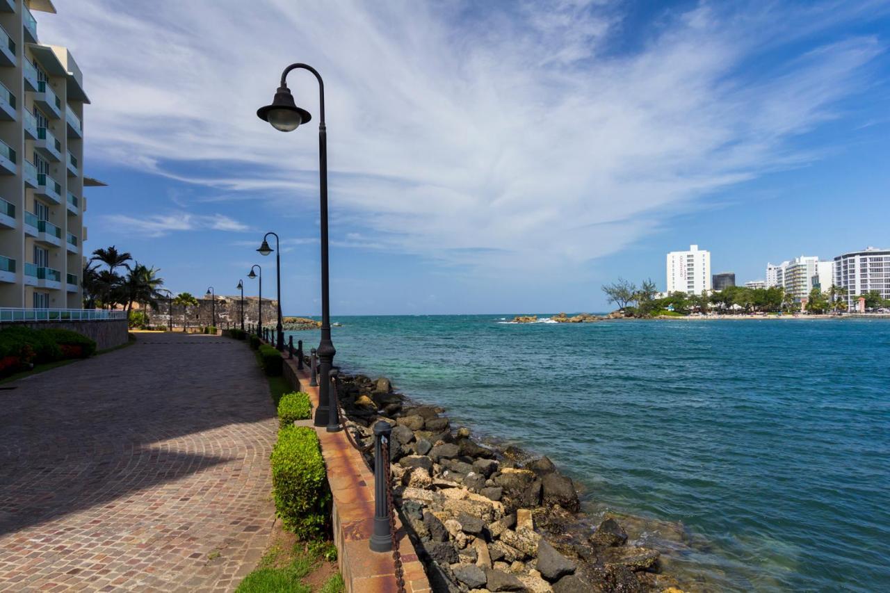 Biarritz Studio - Beautiful Ocean View Studio Apartment ซานฮวน ภายนอก รูปภาพ